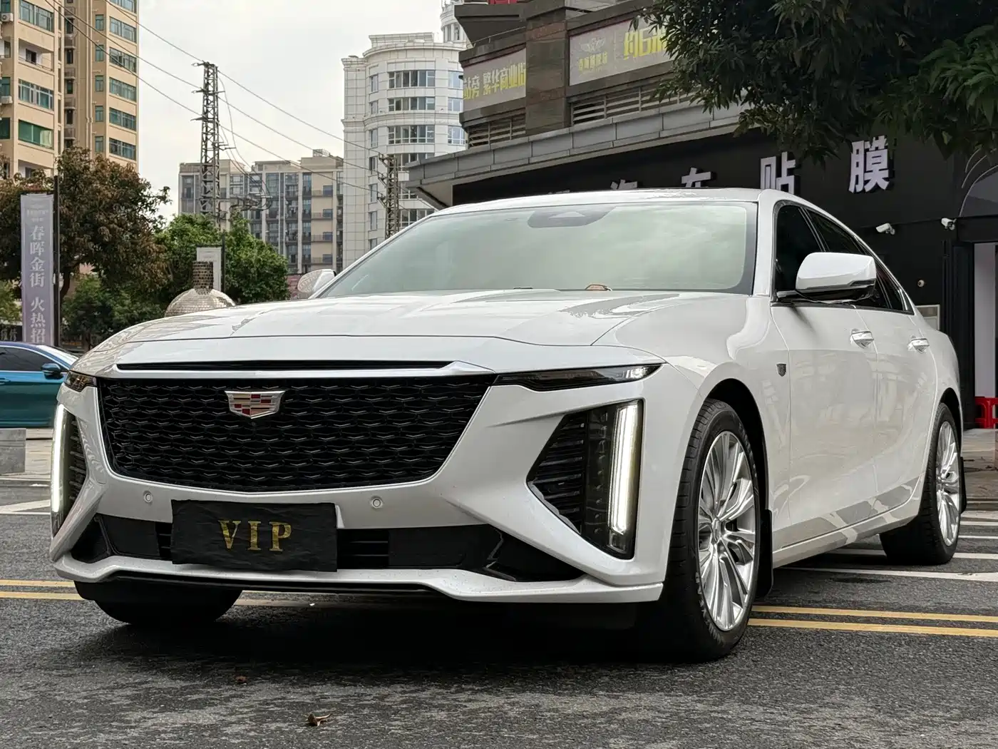 Cadillac CT6 2024 2023 28T Premium Model