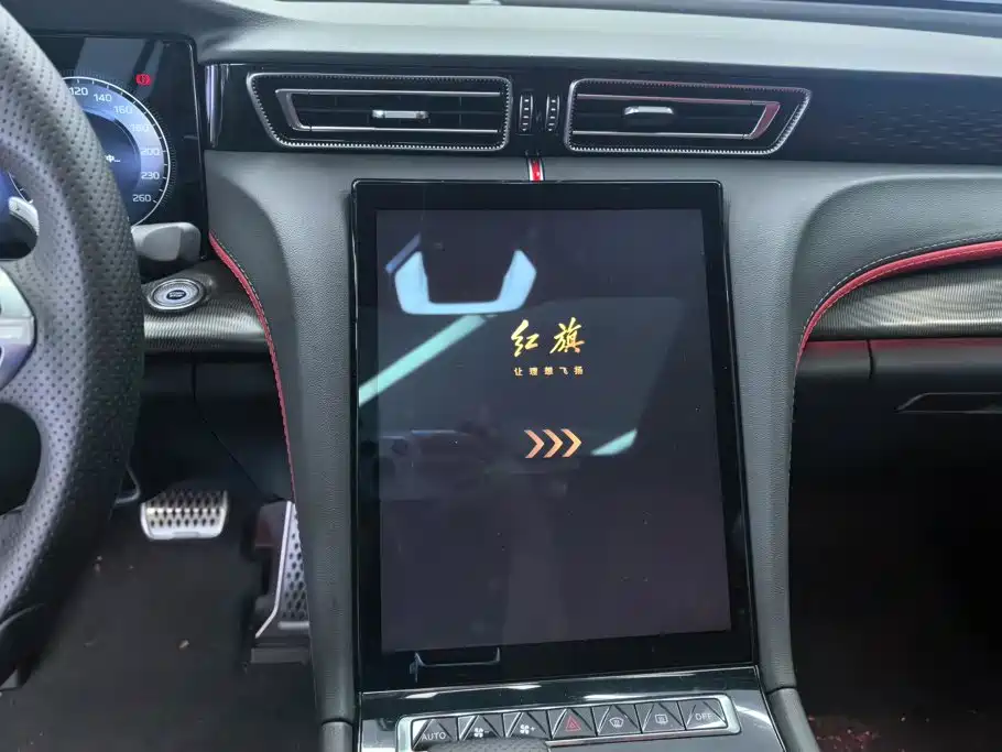 Hongqi H6 2026 2025 Model 2.0T Fashion Edition