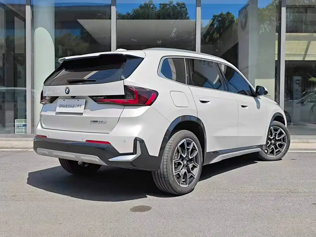 BMW X1 2026 2026 Model Year sDrive25Li X Design Package