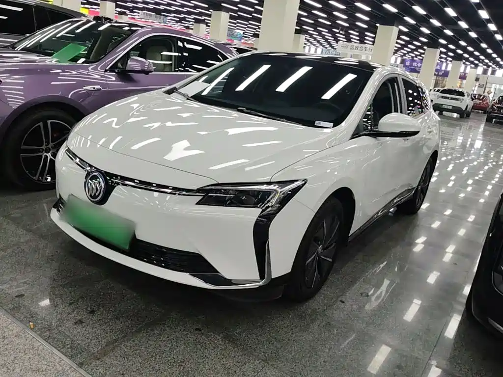Similar car