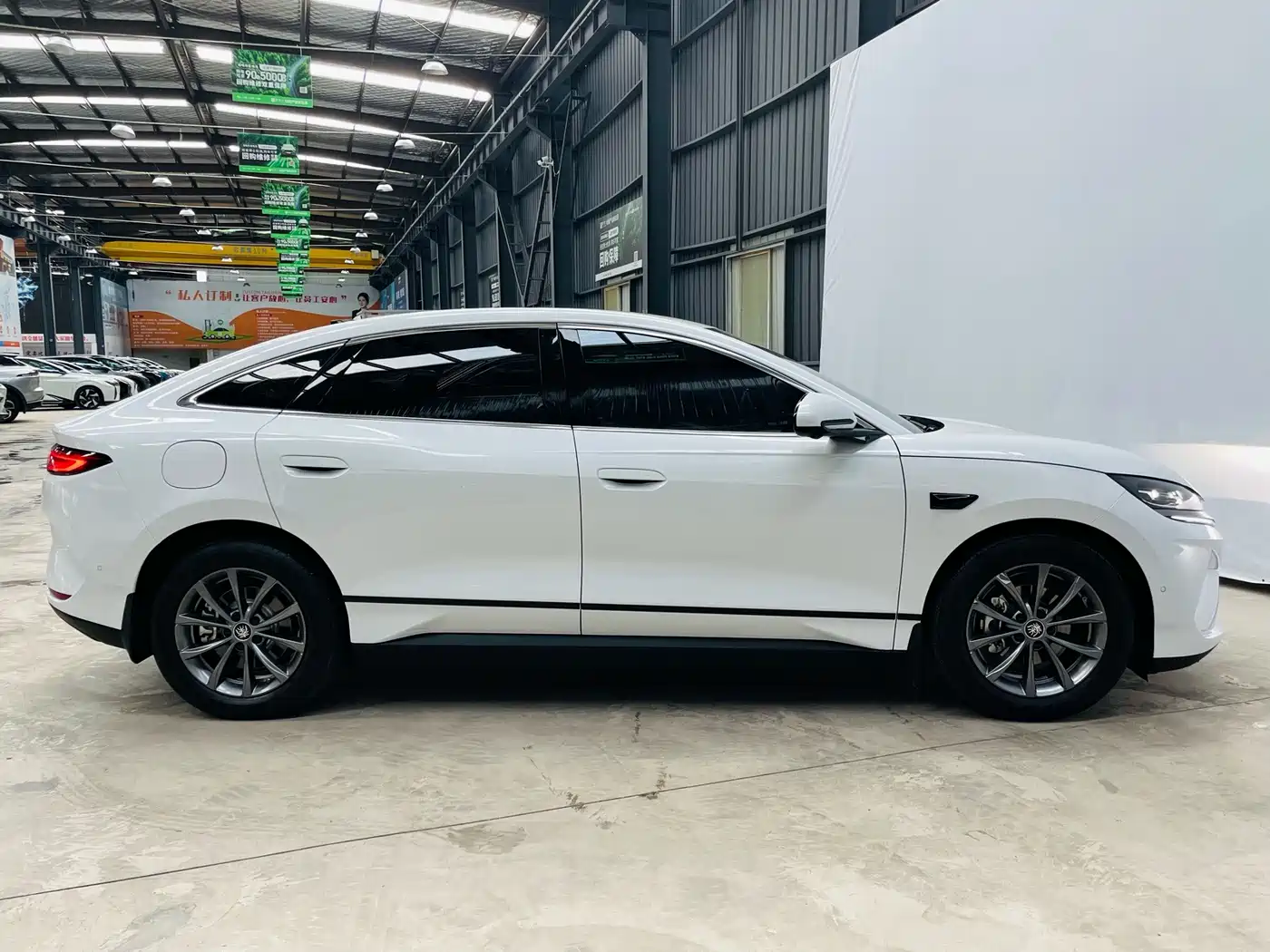 BYD Qin L 2026 2025 EV 470KM Leading Edition