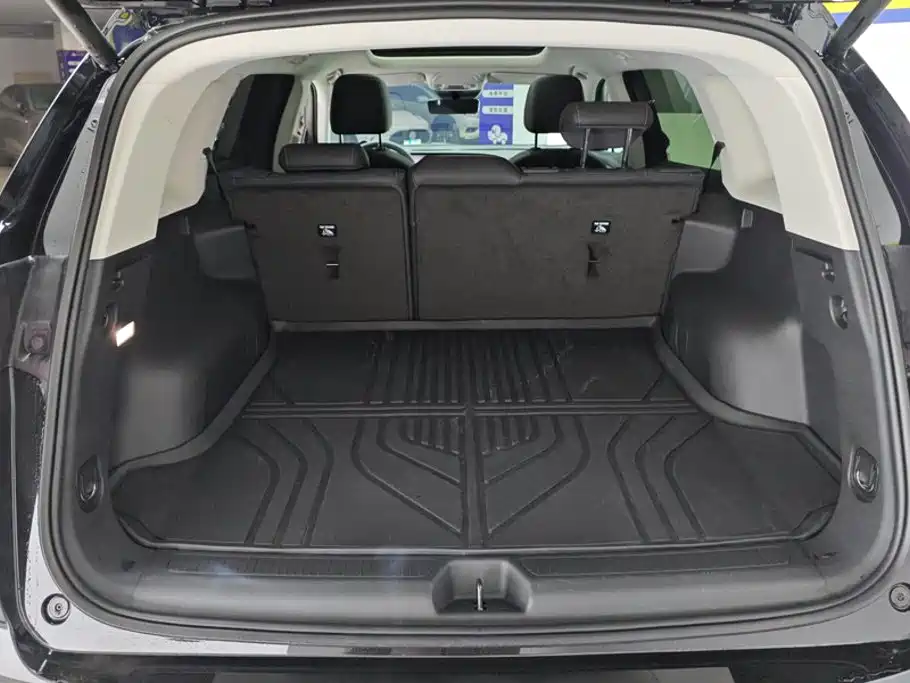 Buick Envision Plus 2025 2025 Enclave Plus 28T 2WD Platinum Edition
