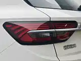 Фото 10 - Geely Coolray