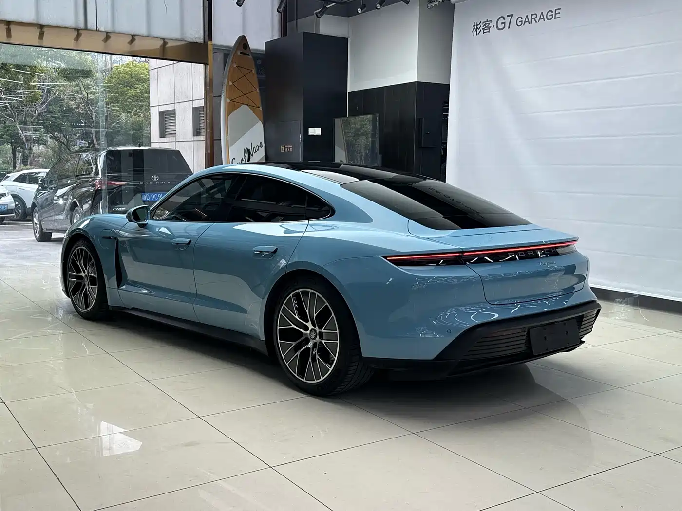 Porsche Taycan 2022 Taycan фото 8