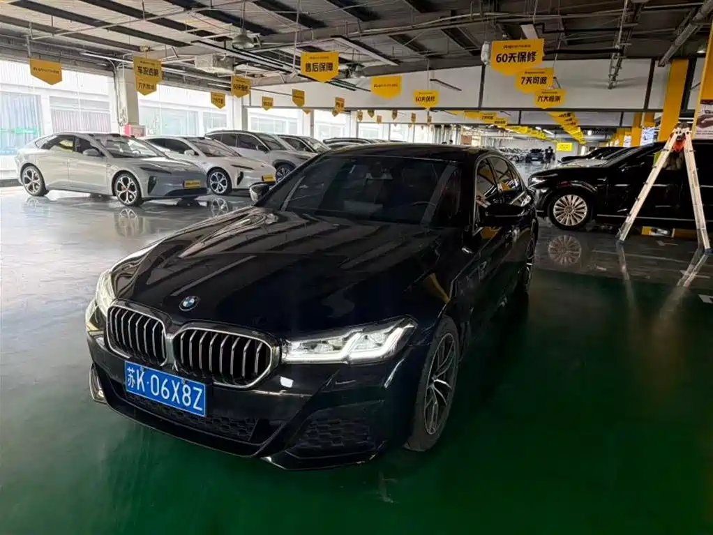 BMW 5 Series 2022 Model Second Facelift 525Li Luxury Package