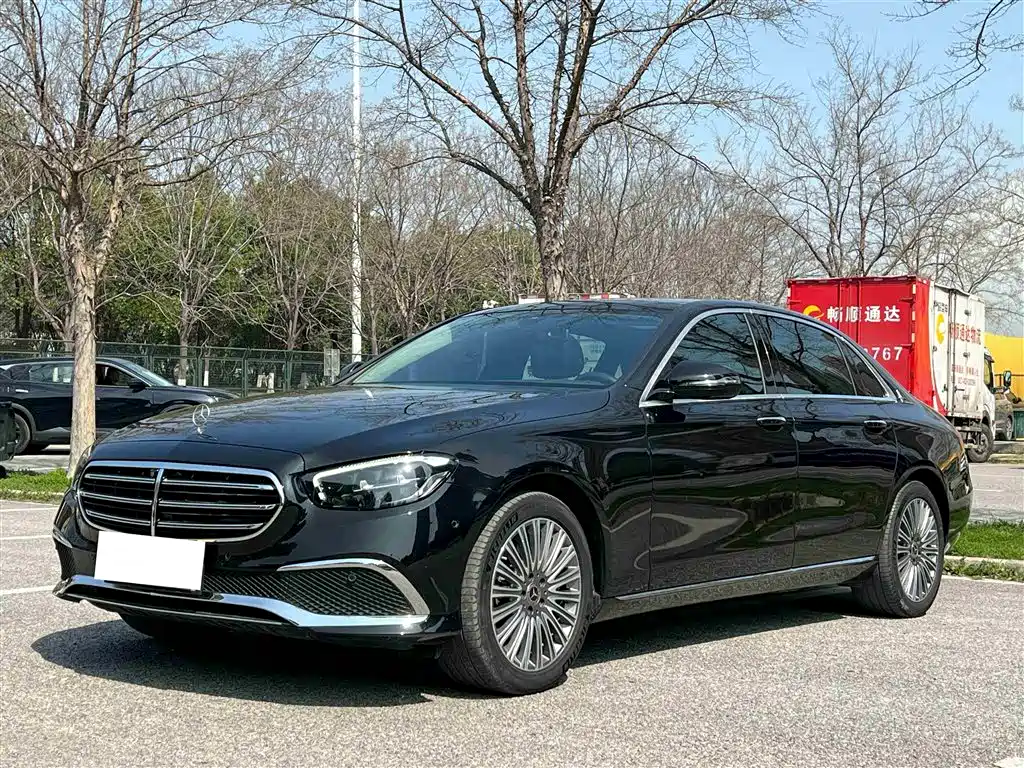 Mercedes-Benz E-Class 2021 E 300 L Fashion фото 7