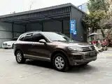 Фото 3 - Volkswagen Touareg