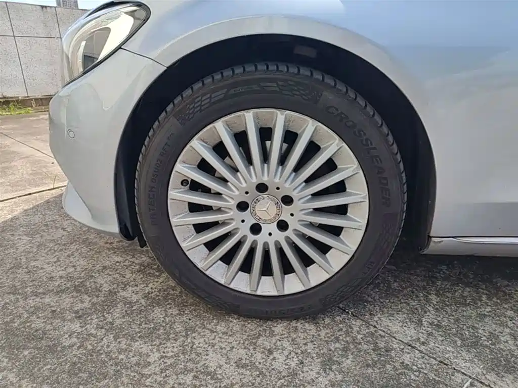 Mercedes-Benz C-Class 2015 C 200 L фото 23