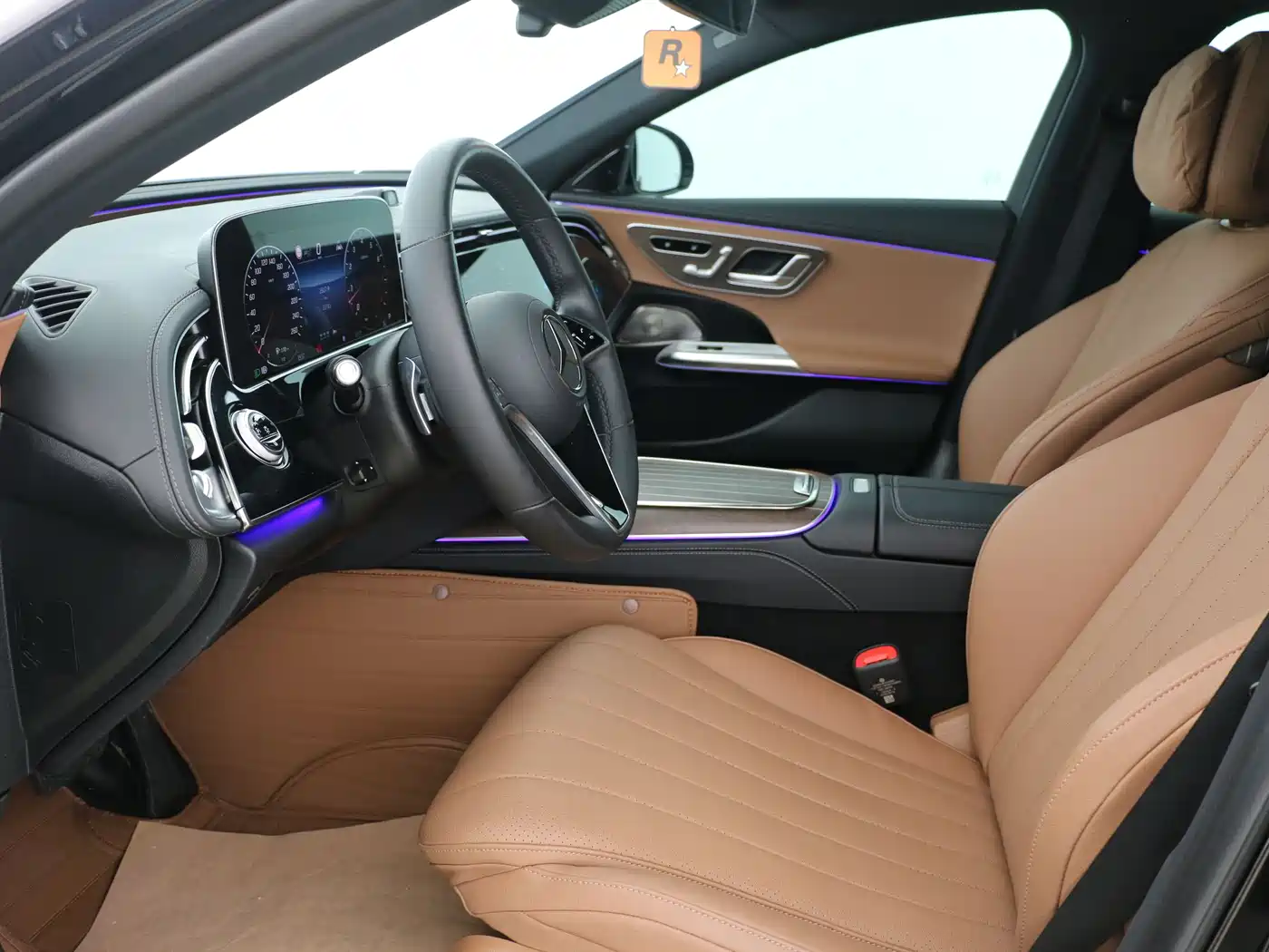 Mercedes-Benz E-Class 2024 Model E 300 L Luxury фото 4