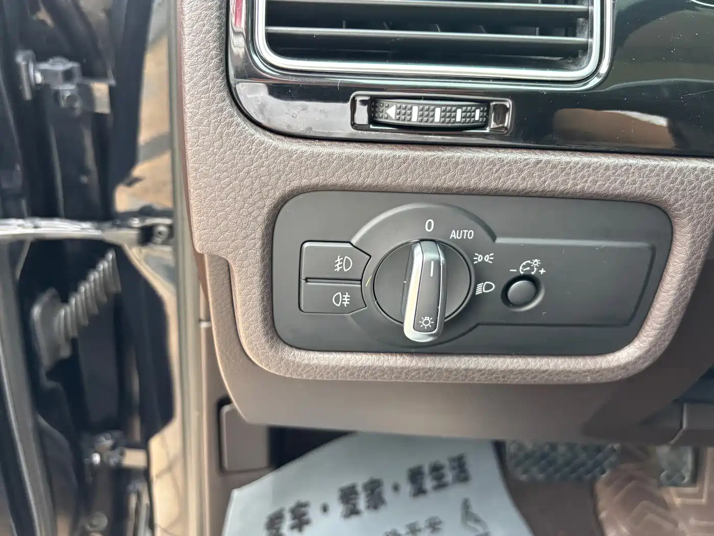 Volkswagen Touareg 2018 2017 3.0TSI Explorer Edition