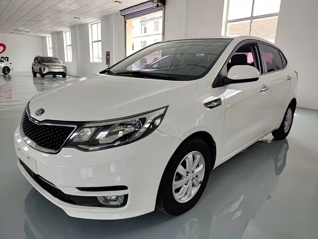 Фото 2 - Kia K2