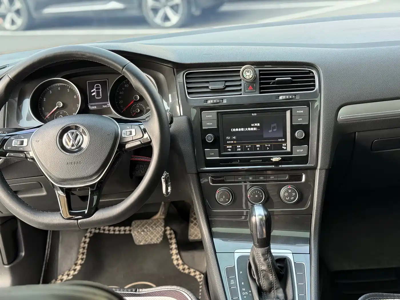 Volkswagen Golf 2018 230TSI Automatic Comfort фото 8