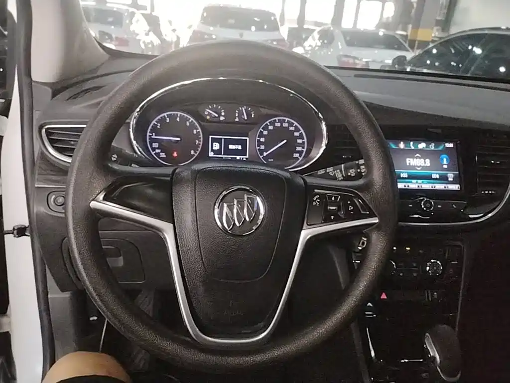 Фото 11 - Buick Encore