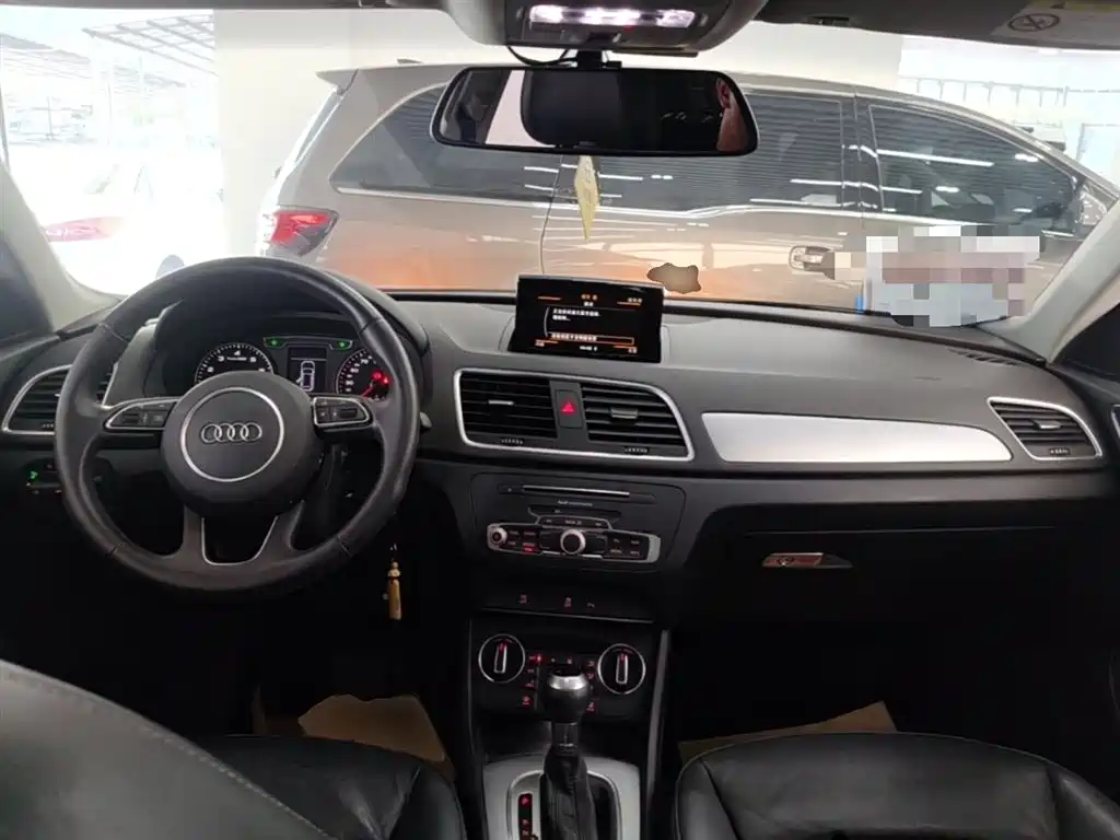 Audi Q3 2018 30 TFSI Fashion Collector's Edition фото 10