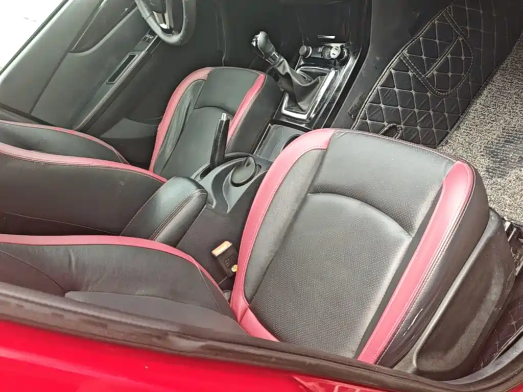Фото 25 - BAIC Huansu S3