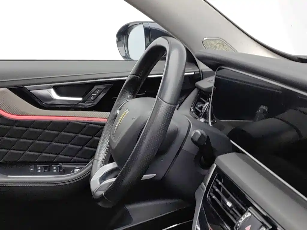 Hongqi HS5 2020 2019 2.0T Smart Connect Enjoy 4WD Edition