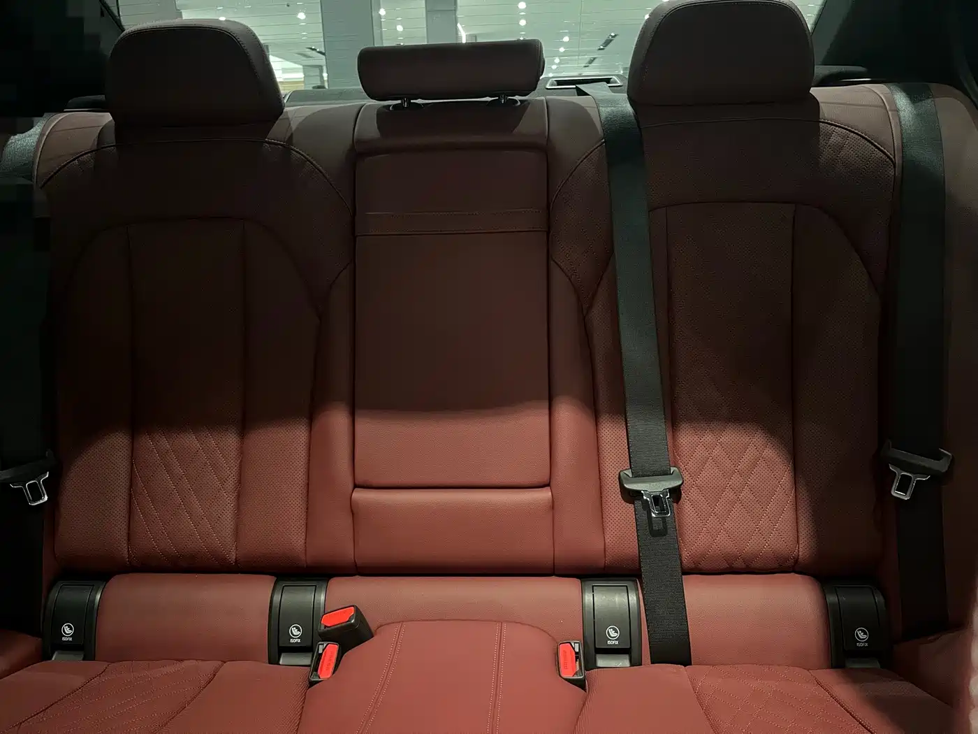 Photo 5 - BMW 3 Series