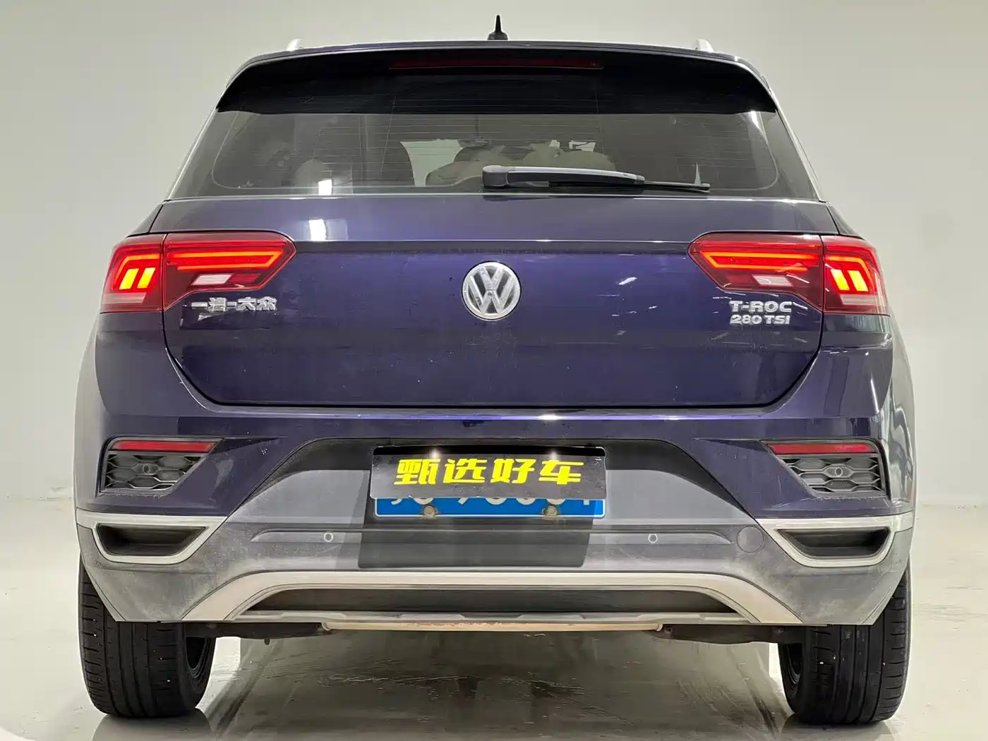 صورة 6 - Volkswagen T-ROC