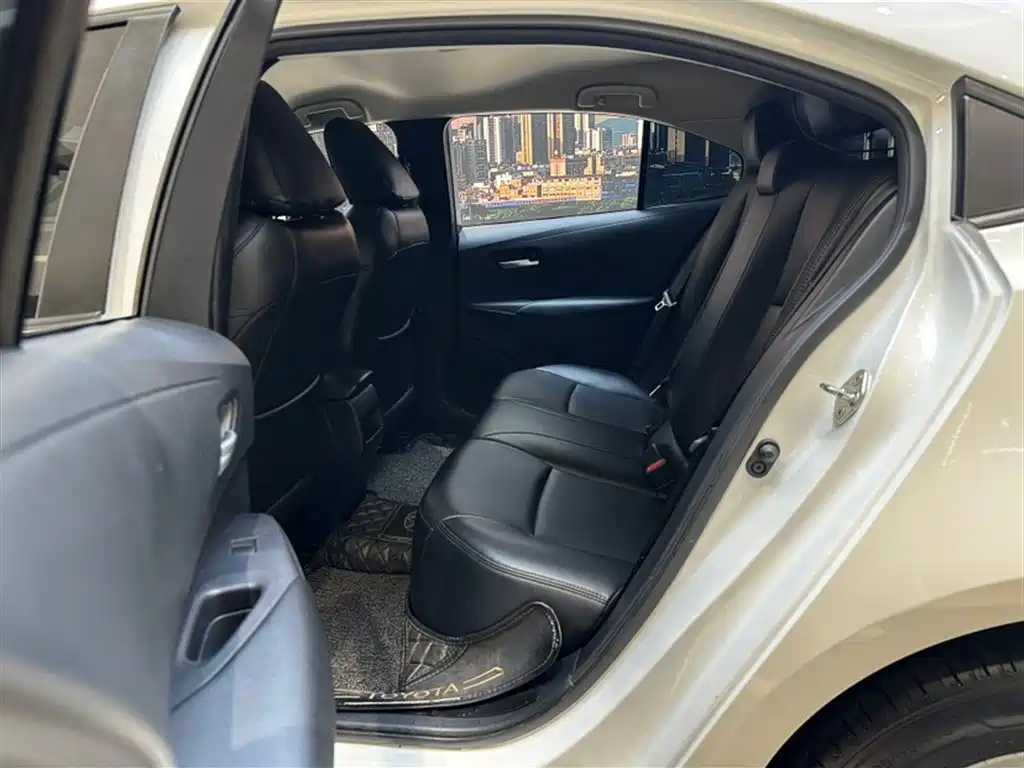 Toyota Corolla 2021 1.2T S-CVT Pioneer Edition фото 20