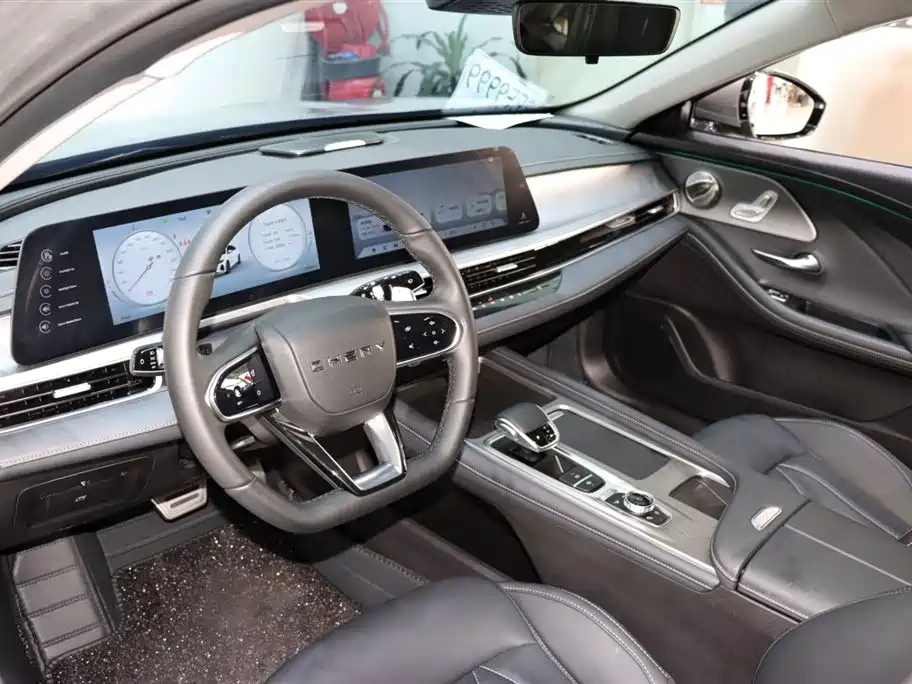 CHERY ARRIZO 8