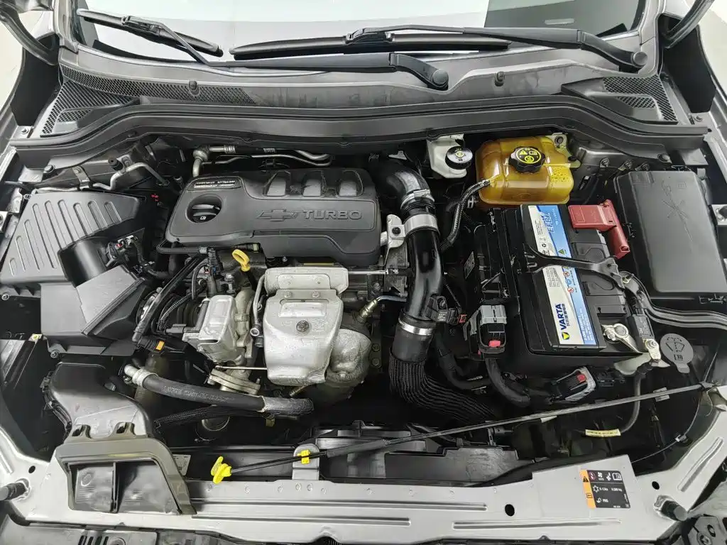 Chevrolet Monza 2020 2019 RS 330T Auto Smooth Edition China VI