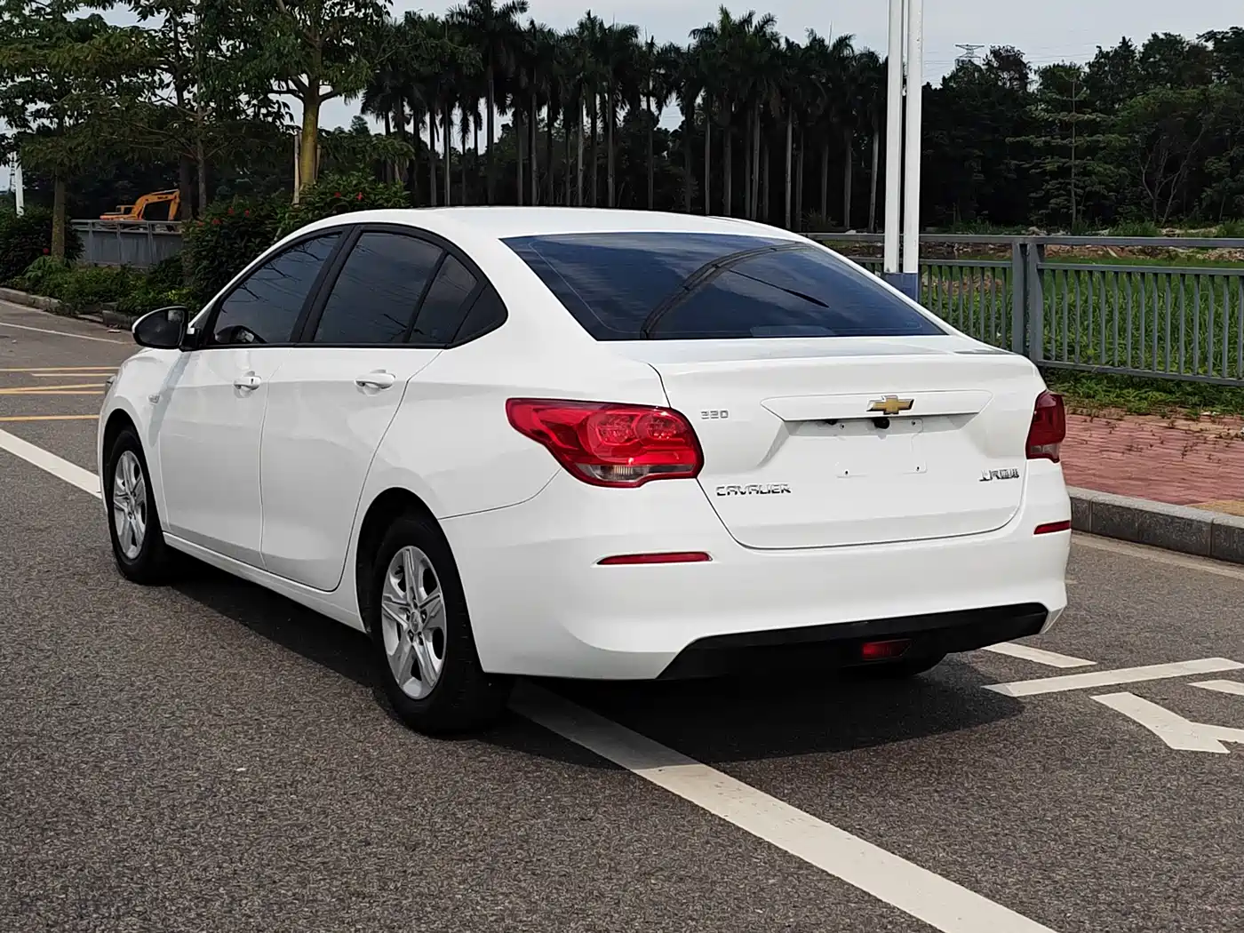 Chevrolet Cavalier 2019 320 Auto Sunroof Enjoyment Edition фото 5