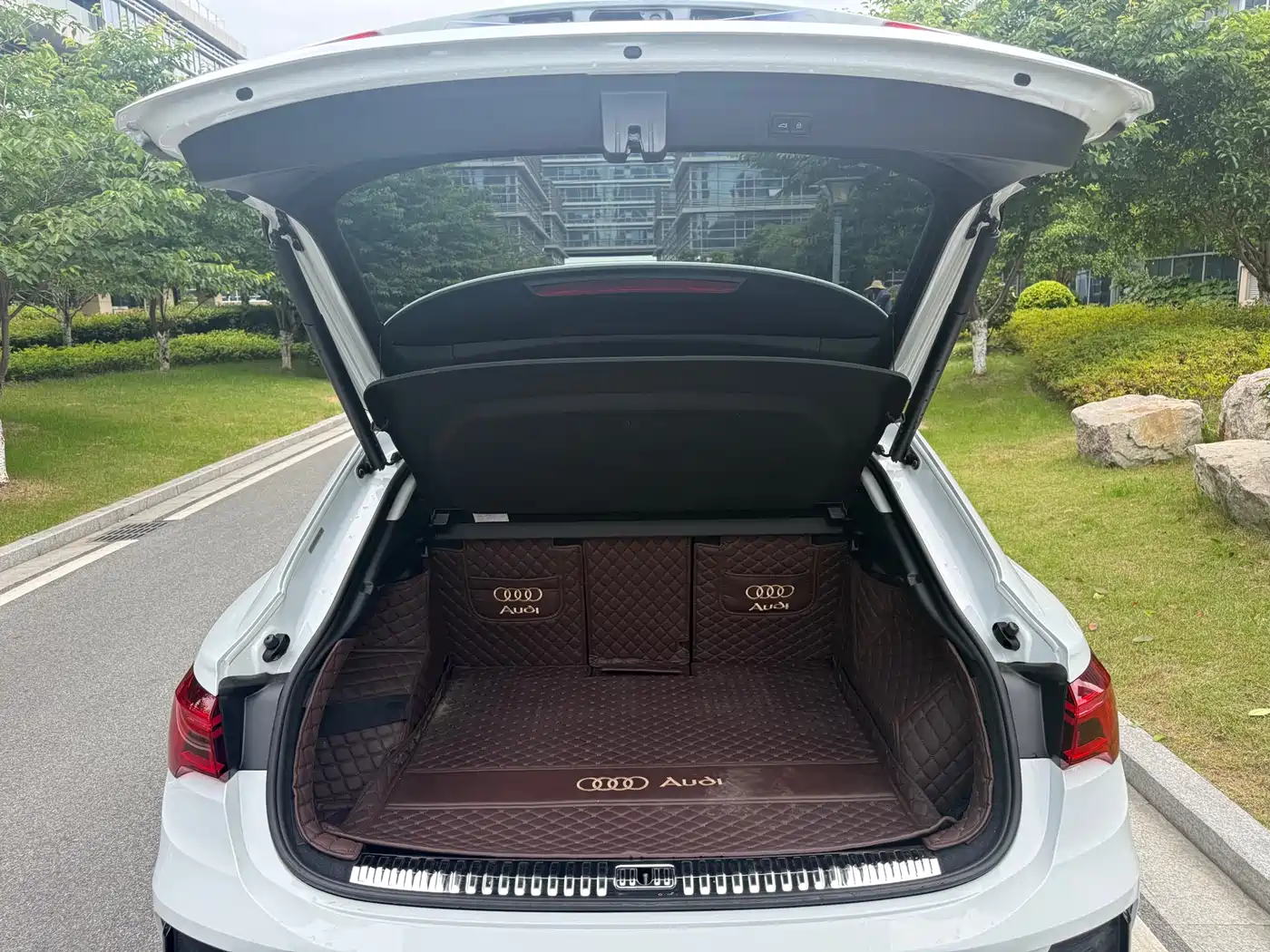 Audi Q3 Sportback 2022 40 TFSI Fashion фото 18