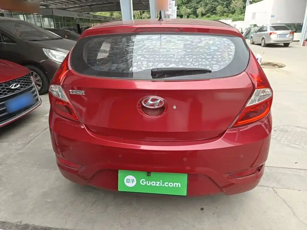 Hyundai Reina 2015 2014 Model 1.4L Automatic GLX