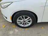 Фото 23 - Ford Focus
