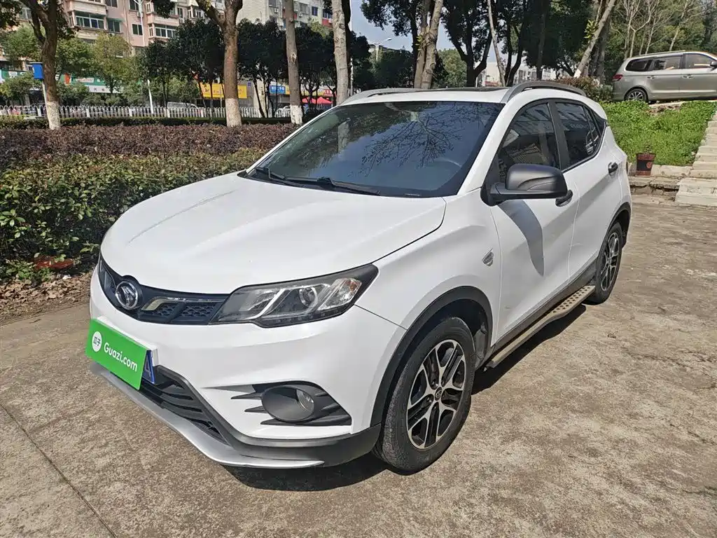 Soueast DX3 2017 2016 1.5T CVT Premium