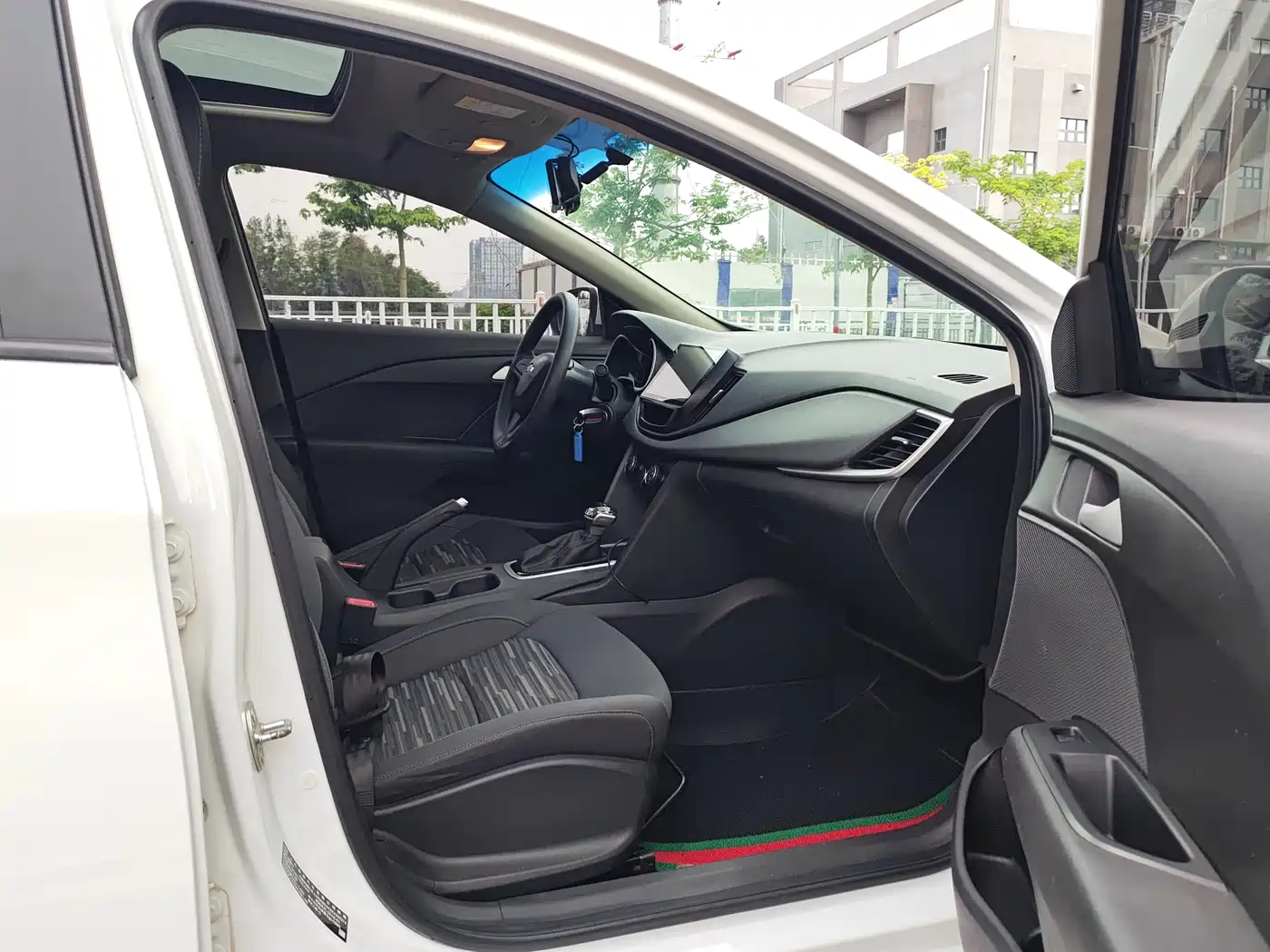 Chevrolet Cavalier 2019 320 Auto Sunroof Enjoyment Edition фото 9