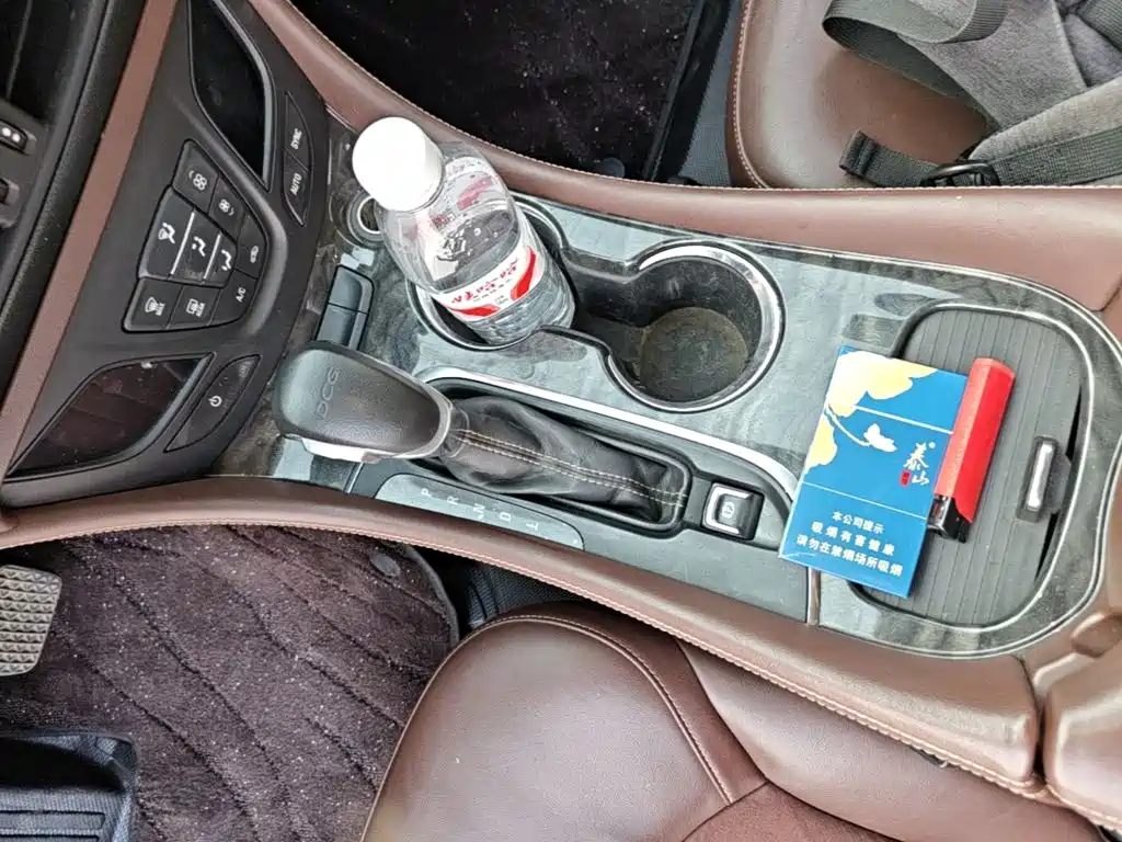 Фото 14 - Buick Envision Plus