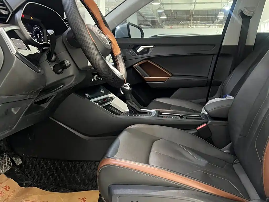 Audi Q3 2021 35 TFSI Fashion Elegance фото 8