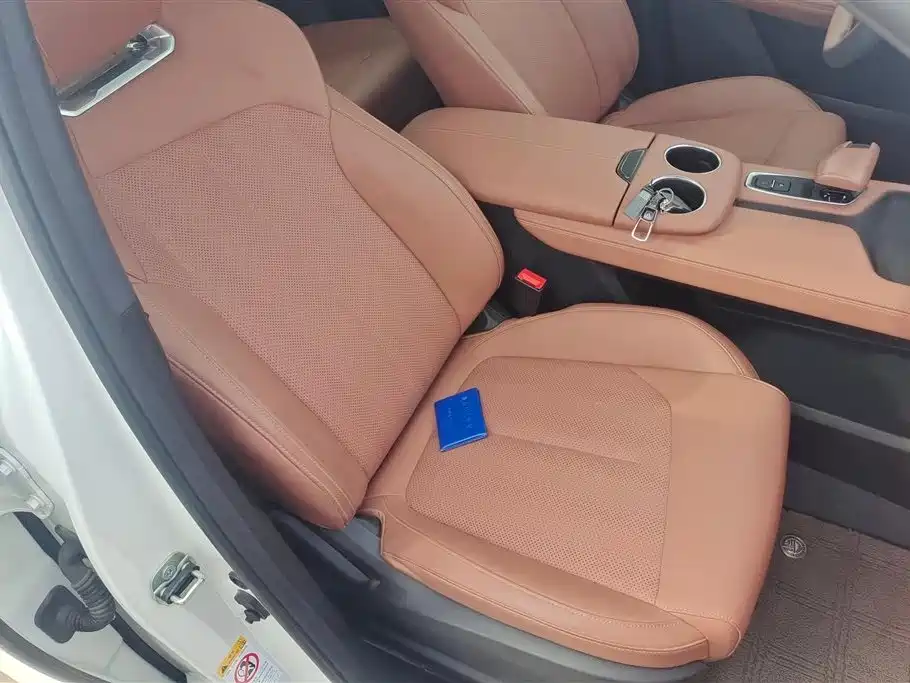 CHANGAN UNI Z NEW ENERGY