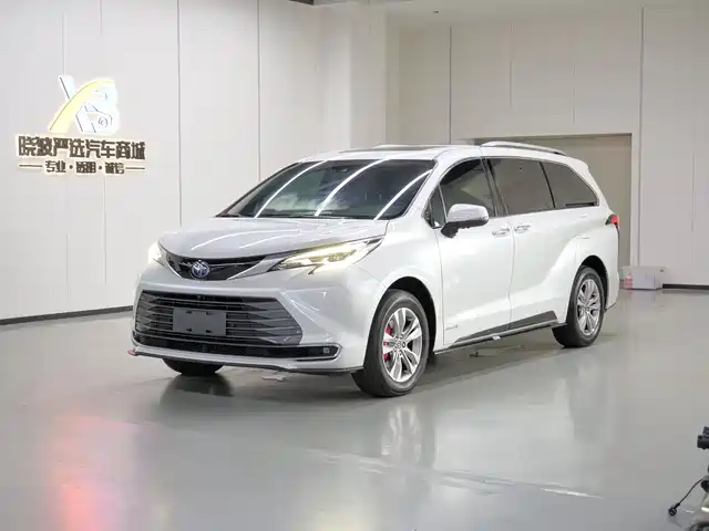 Toyota Sienna 2021 2.5L Hybrid Premium Edition