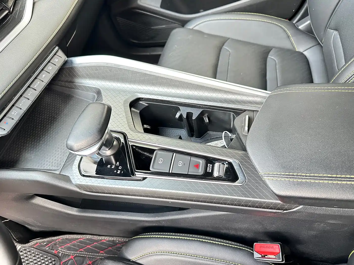 GEELY AUTOMOBILE XINGRUI