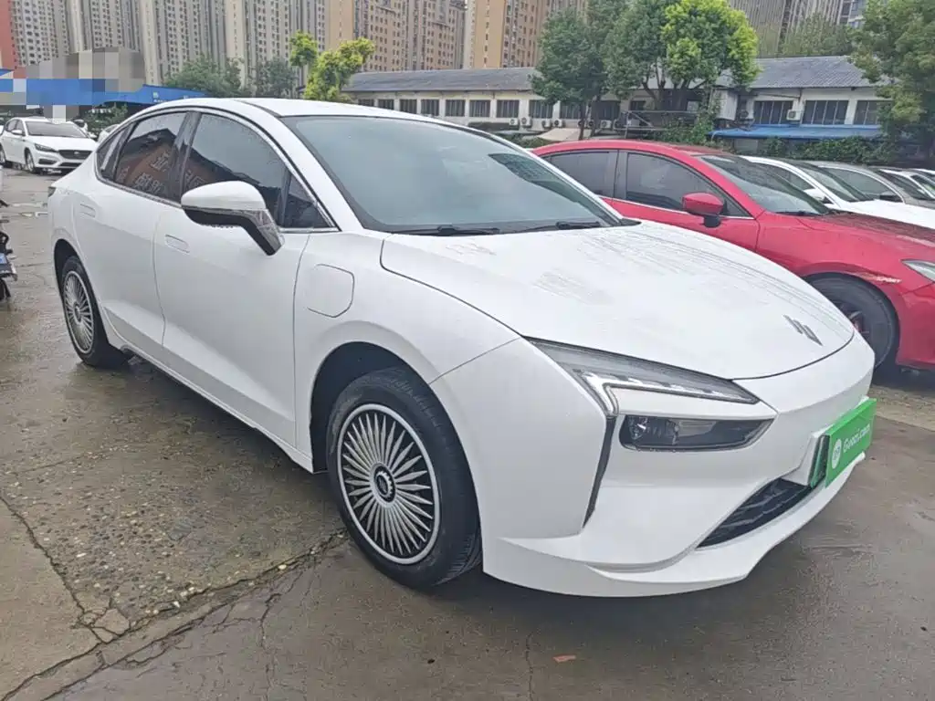 2024 JMCG New Energy Yi