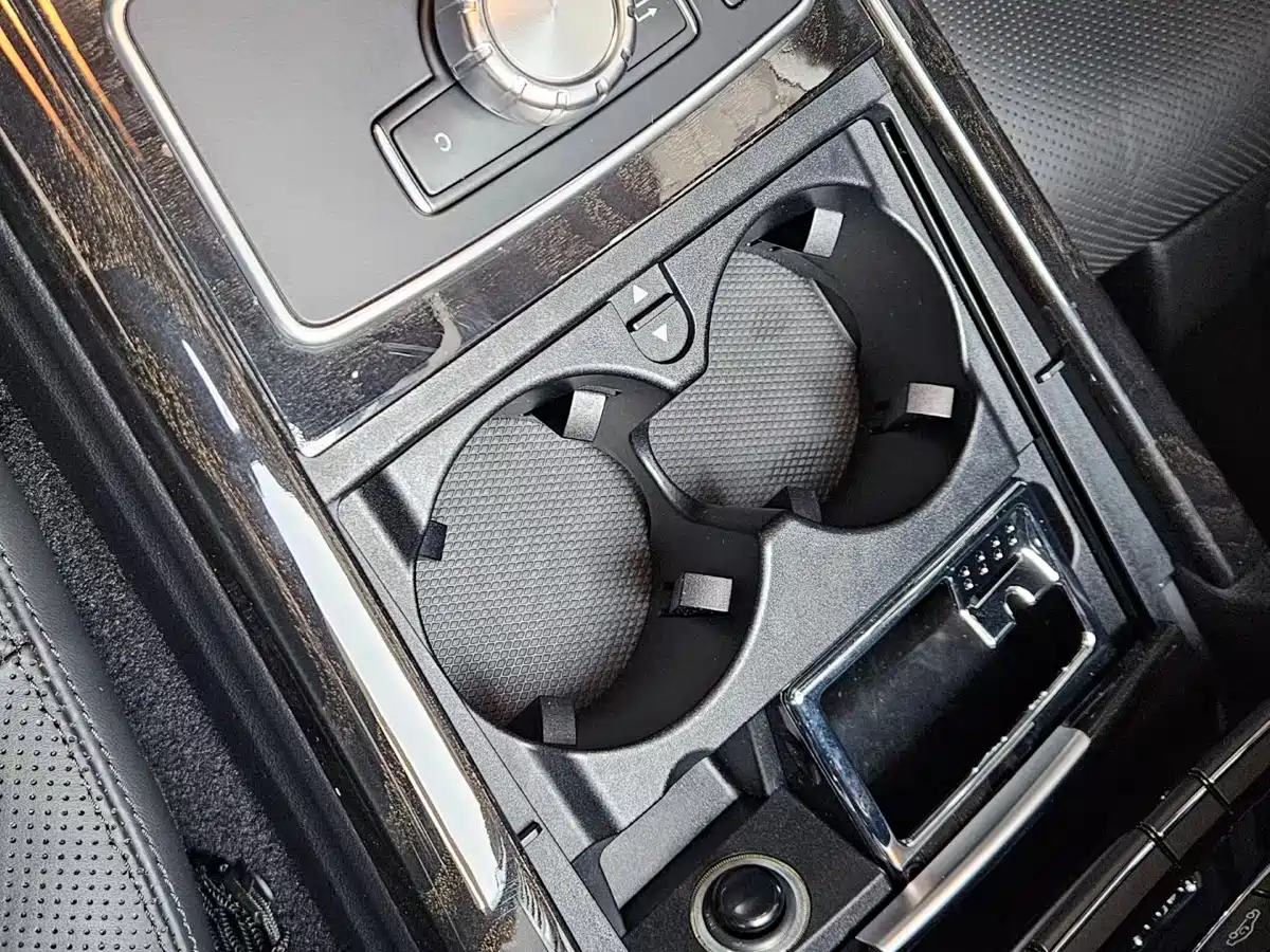 Mercedes-Benz E-Class 2013 E 300 L Fashion Luxury фото 5