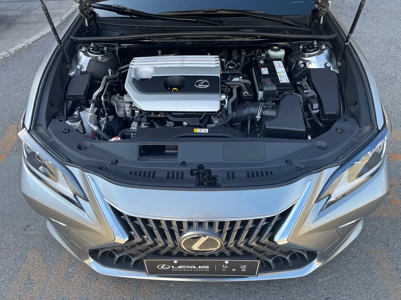 Lexus ES 2022 200 Excellence Edition фото 20