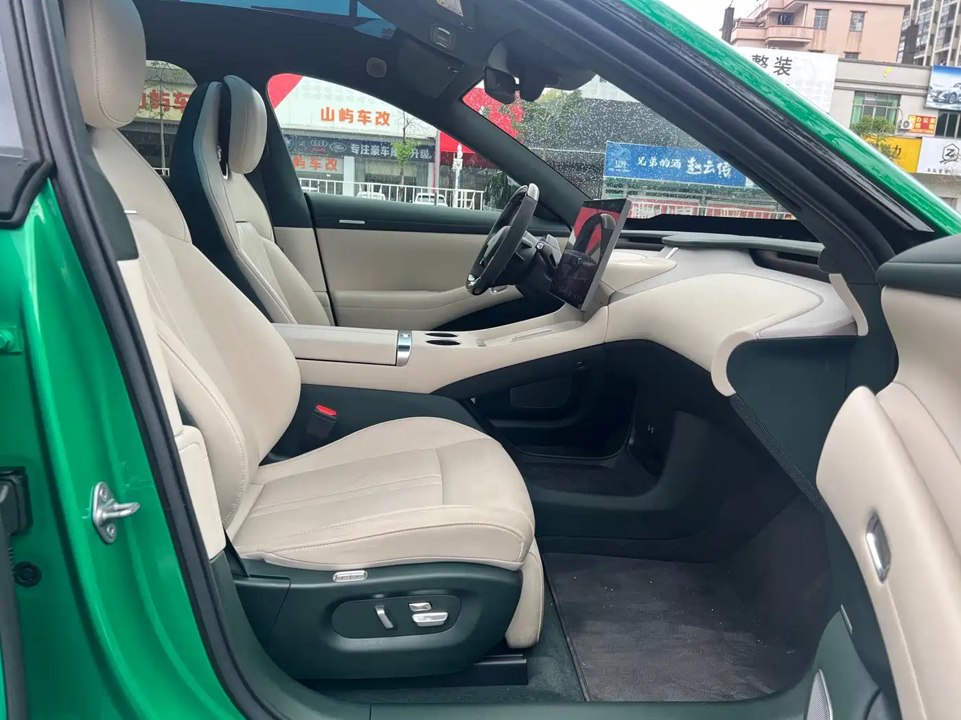 Xiaomi Auto Xiaomi YU7 2025 Ultra Long Range High Performance AWD Max Edition фото 21