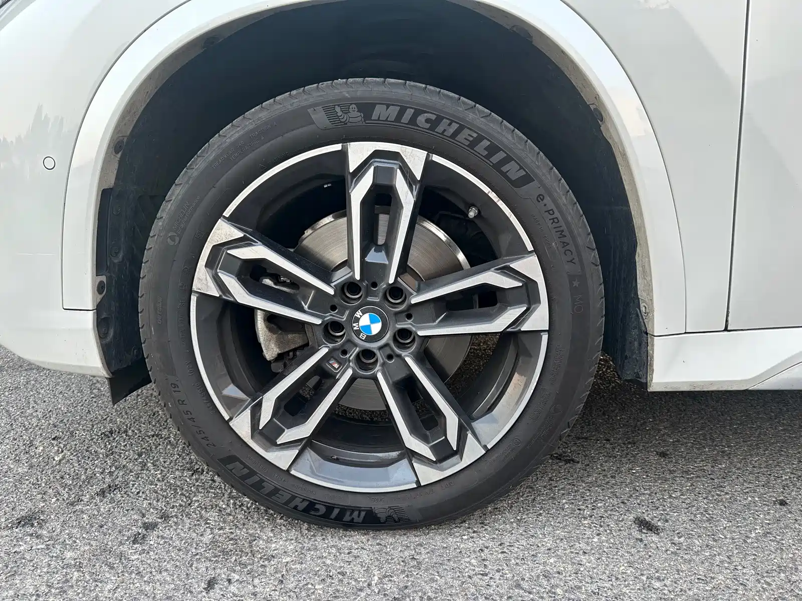 Фото 6 - BMW X1