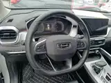Фото 7 - Geely Coolray