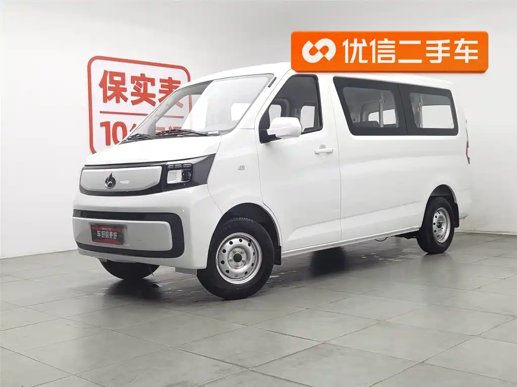 CHANGAN CHANGAN RUIXING EM60