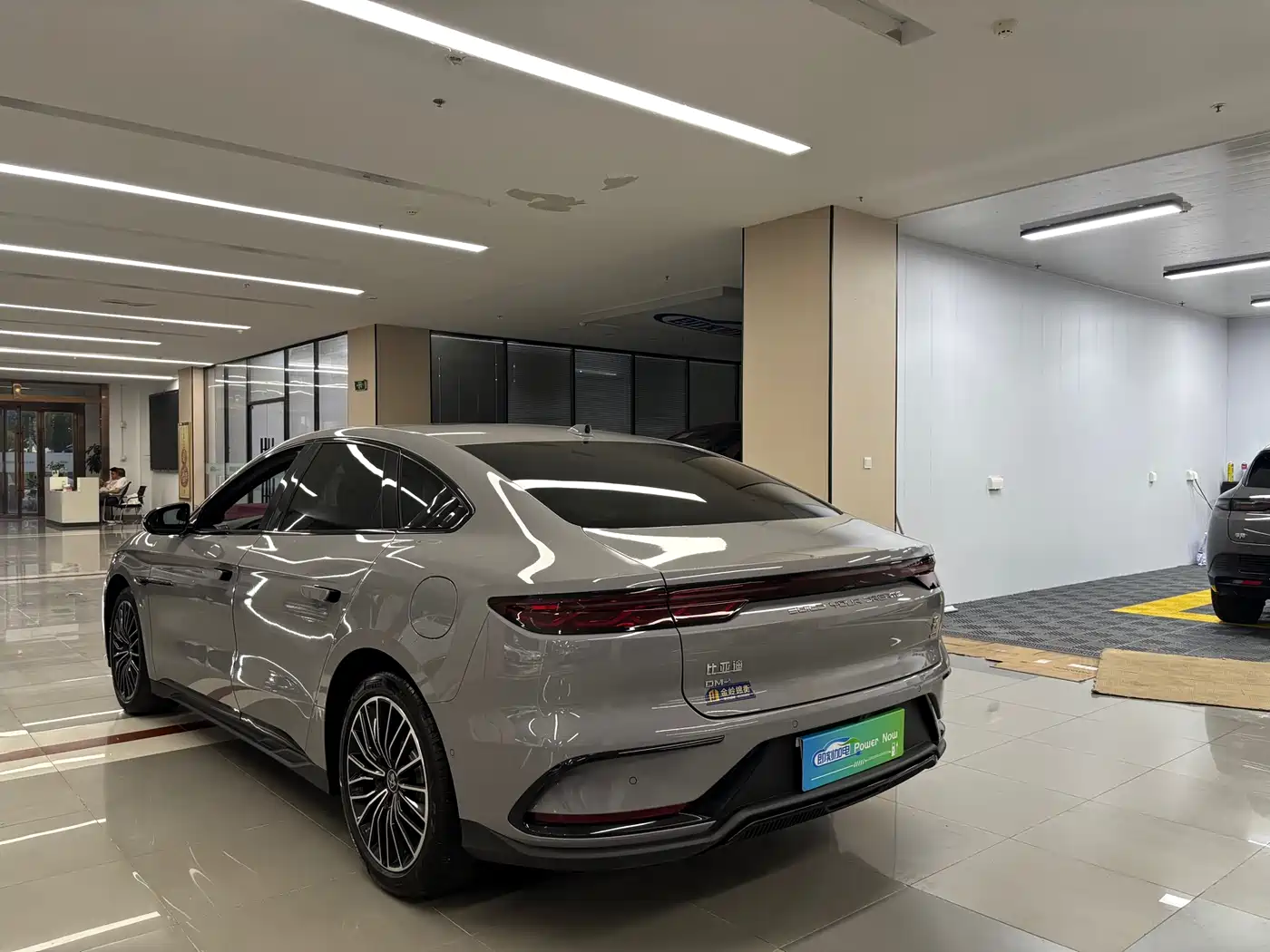 BYD Han 2025 DM-i Smart Driving Edition 125KM LiDAR Flagship фото 7