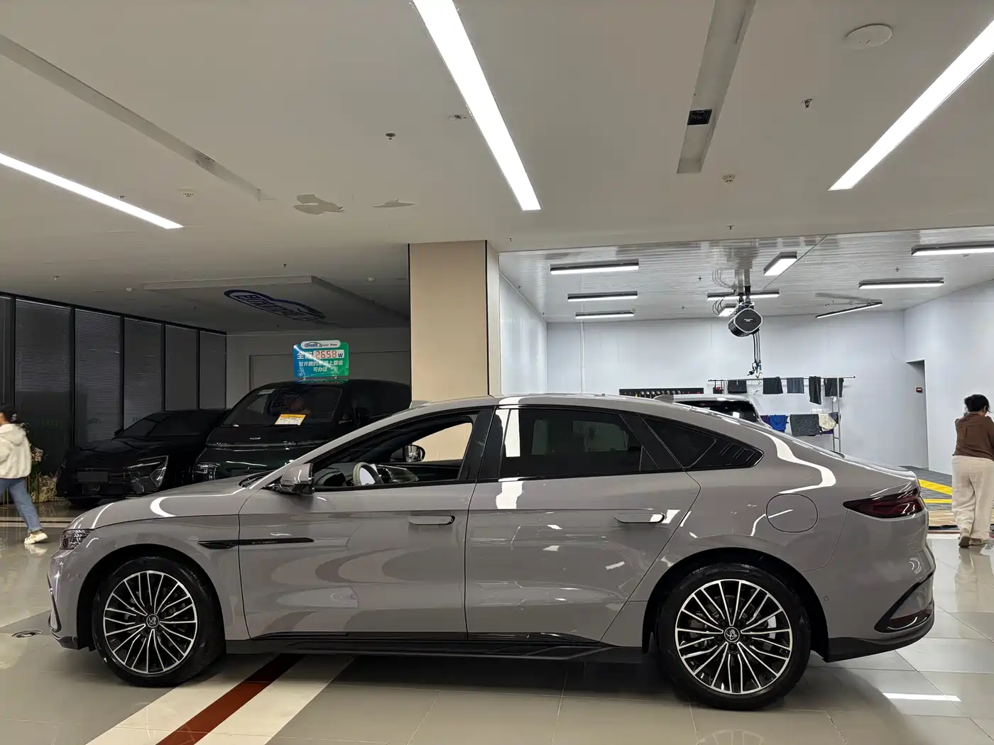 BYD Han 2025 DM-i Smart Driving Edition 125KM LiDAR Flagship фото 8
