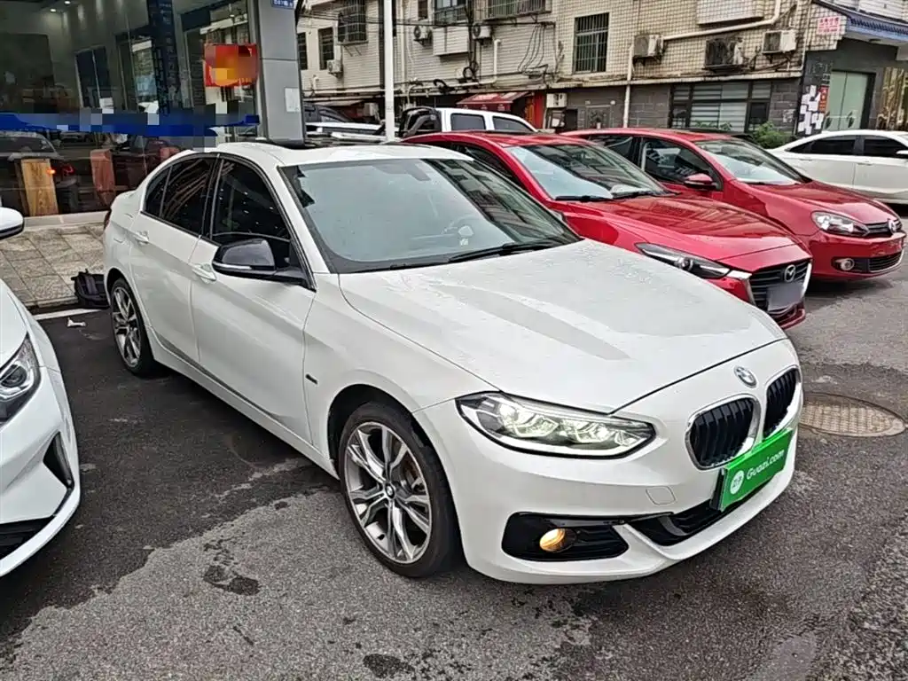 BMW 1 Series 2017 120i Design Package фото 4