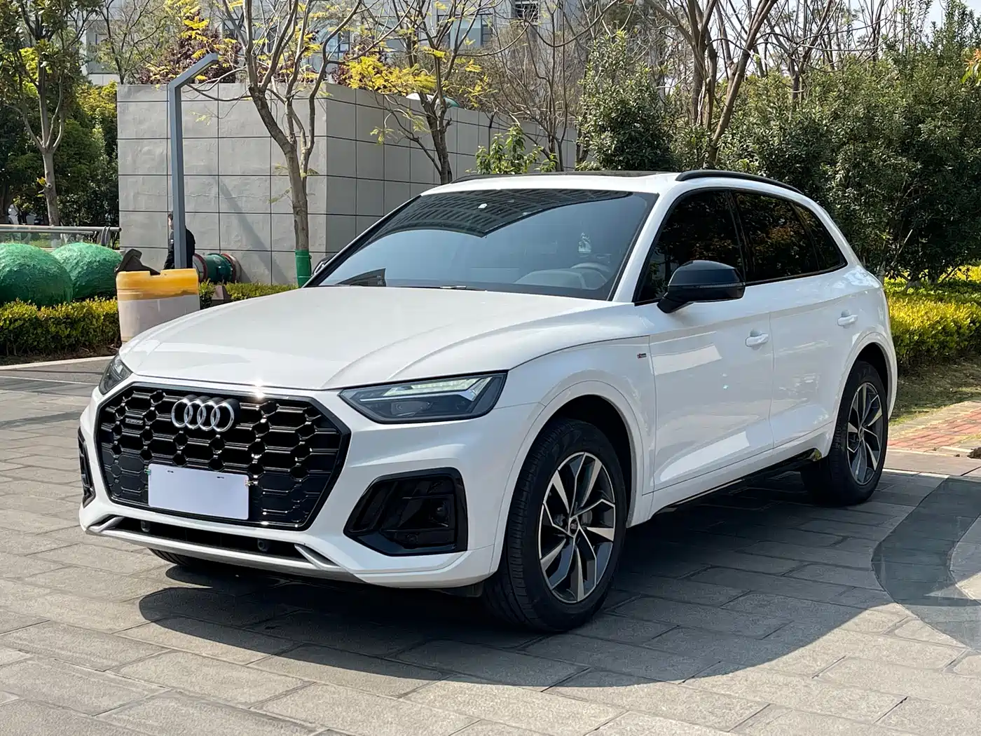 Audi Q5L 2023 40T Luxury Dynamic