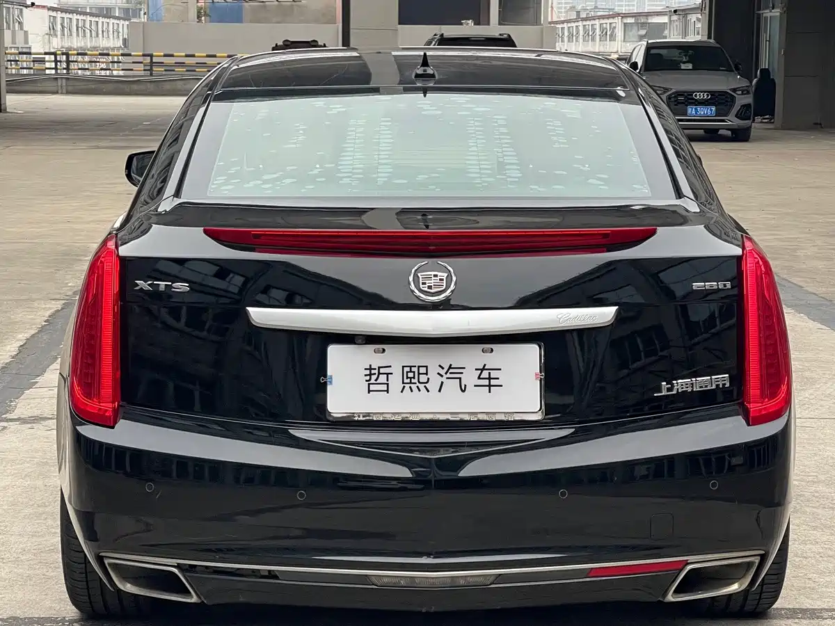 Photo 7 - Cadillac XTS