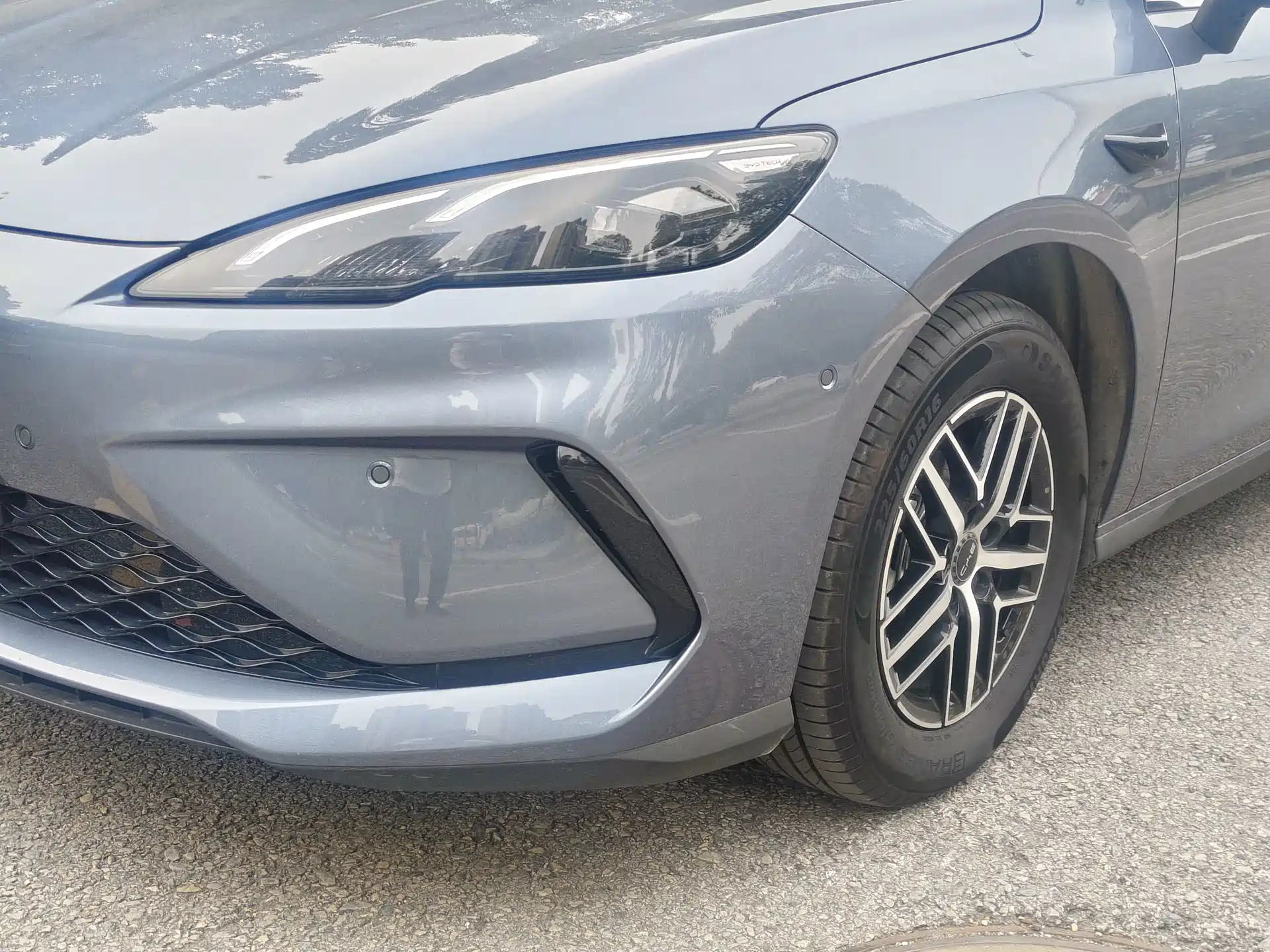 Photo 4 - BYD Seal 05