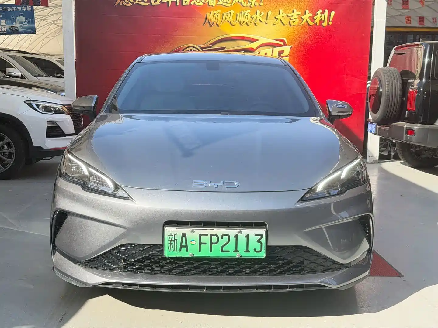 Photo 2 - BYD Seal 05